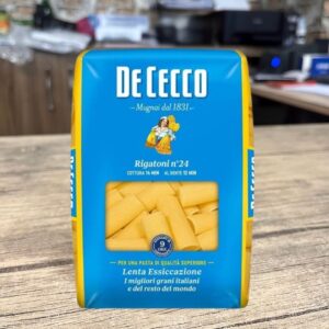 De Cecco Rigatoni n°24 Makarna 500 g – Orijinal İtalyan Bronz Kalıp Kalın Boru Makarna